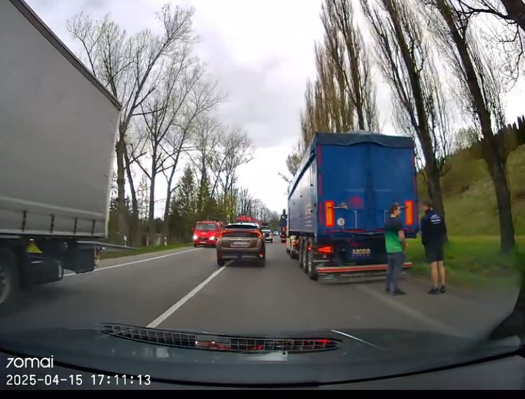 Obrázok k článku Doprava sa zhusťuje na výjazde zo Žiliny smerom do Vrútok! #strečnovodiči