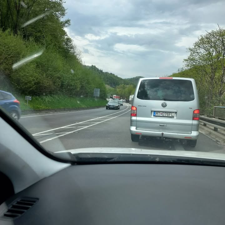 Obrázok k článku Aktuálne obojsmerné kolóny na cestách #strečnovodiči