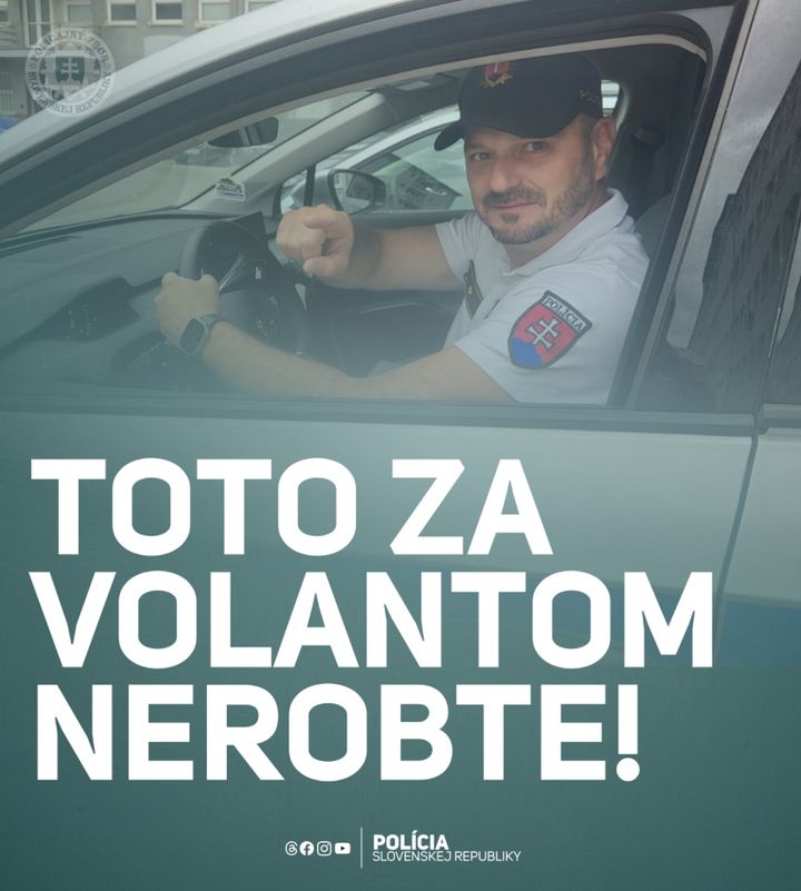 Obrázok k článku Dlhodobé kolóny pod hradom Strečno: Polícia radí, ako byť za volantom bezpečný!
