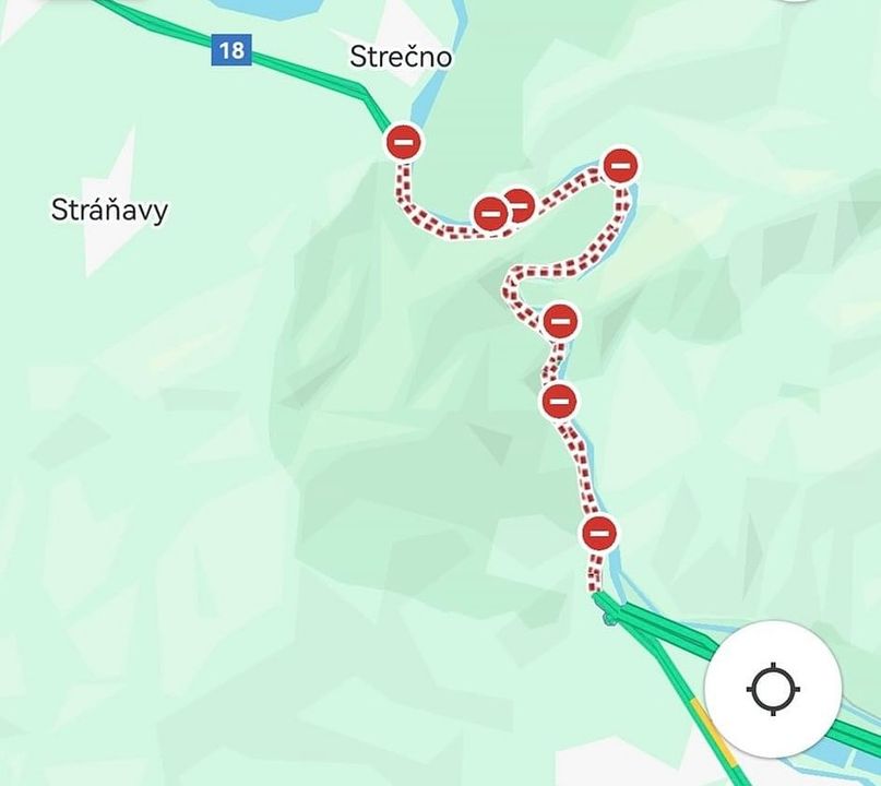 Obrázok k článku Uzavretý úsek medzi Strečnom a Dubnou skalou, no prejazd stále možný s minimálnym zdržaním do 14:00!