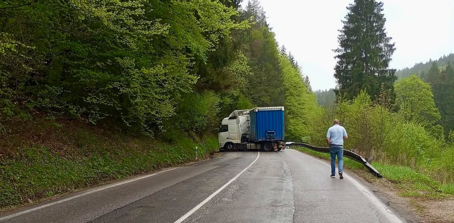 Obrázok k článku Cesta I/65: Prechod cez Turček aktuálne uzavretý!