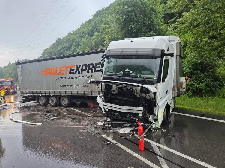 Obrázok k článku Jazdite opatrne! Buďte v bezpečí na cestách! @odtahovkapmptruck