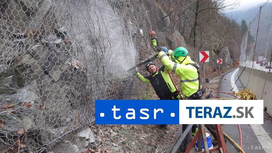 Obrázok k článku Predĺženie dopravných obmedzení na ceste I/18 pri Strečne