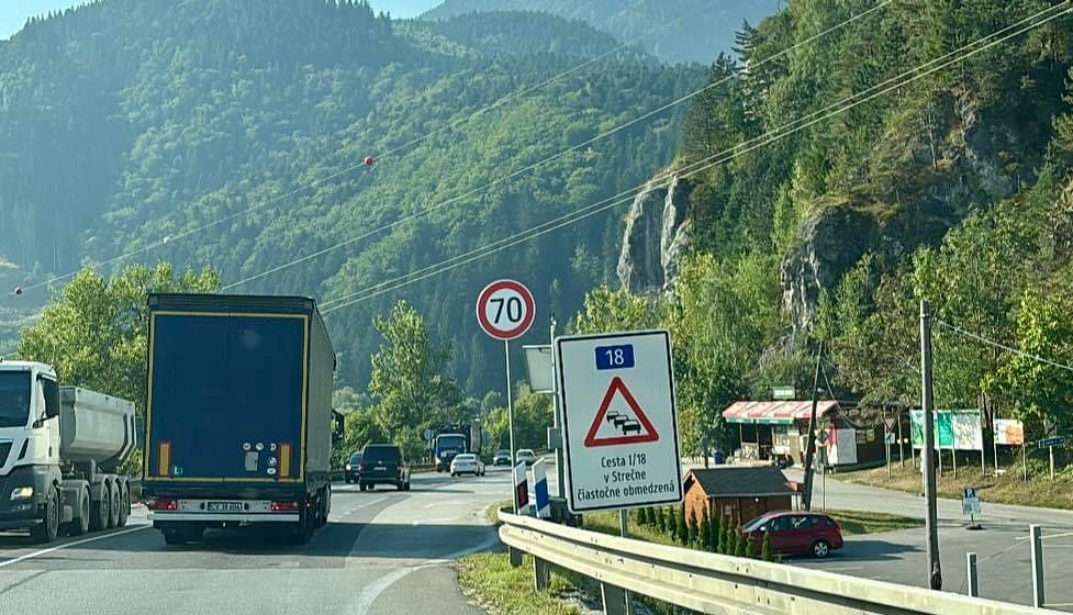 Obrázok k článku Od 16. septembra sa na ceste I/18 opäť zavádzajú dopravné obmedzenia semaformi do konca septembra
