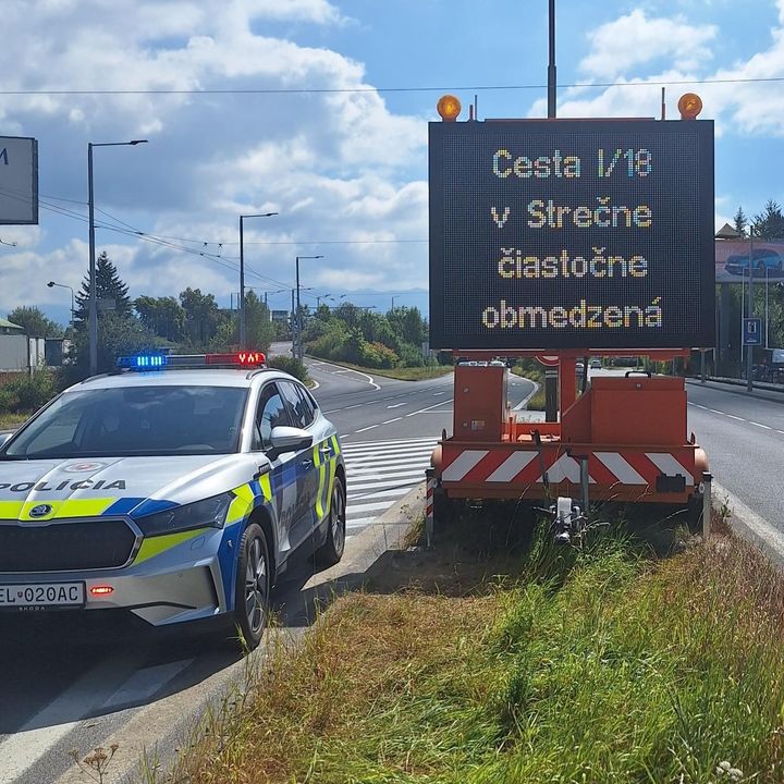 Obrázok k článku Obmedzenie premávky na ceste I/18 v Strečne - Dubná skala 19. novembra 2024 kvôli montáži bezpečnostných prvkov