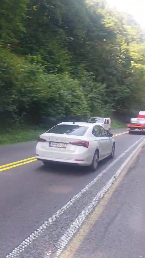 Obrázok k článku "Výzva k opatrnosti: Pozor na cestách!"